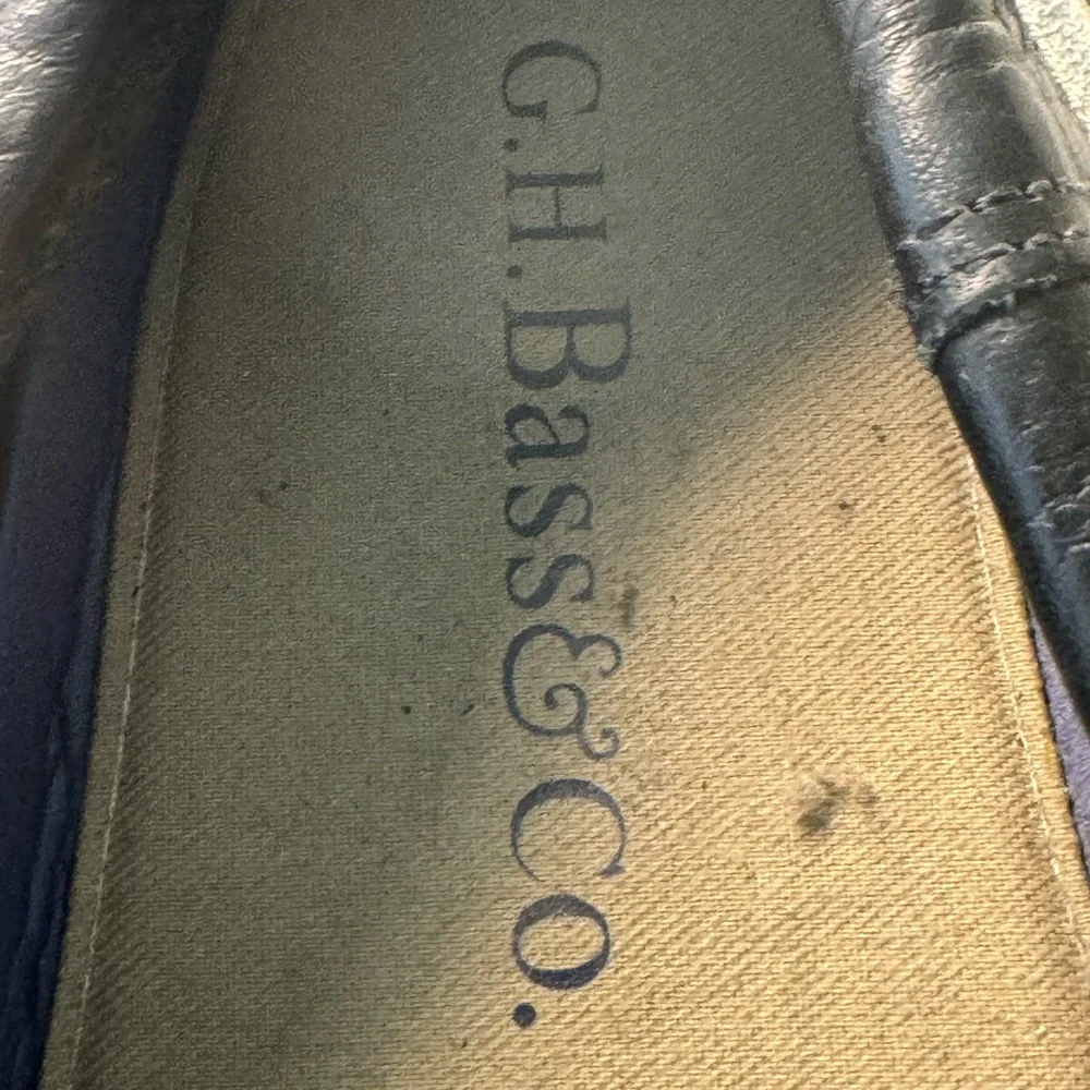 Vintage G.H. Bass & Co Black & White Leather Boat Shoes Men’s 10M MINTY